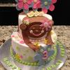 My 3 year old client requested a "Hanging Monkey Cake".  A Hanging Monkey Cake  it is !     Too Cute !!